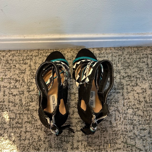 Steve Madden Blue & Black Suede Multi Tassel Strappy Peep Toe Stilettos Size 7.5 - Picture 8 of 14